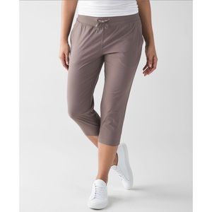 Lululemon Studio Crop II (Unlined) *like new*